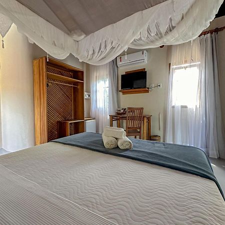 Pousada Santo Mar Порту-Сегуру Экстерьер фото